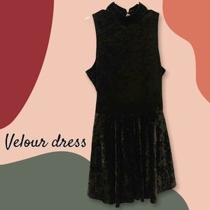Amazing black velvet dress🖤 with shorts